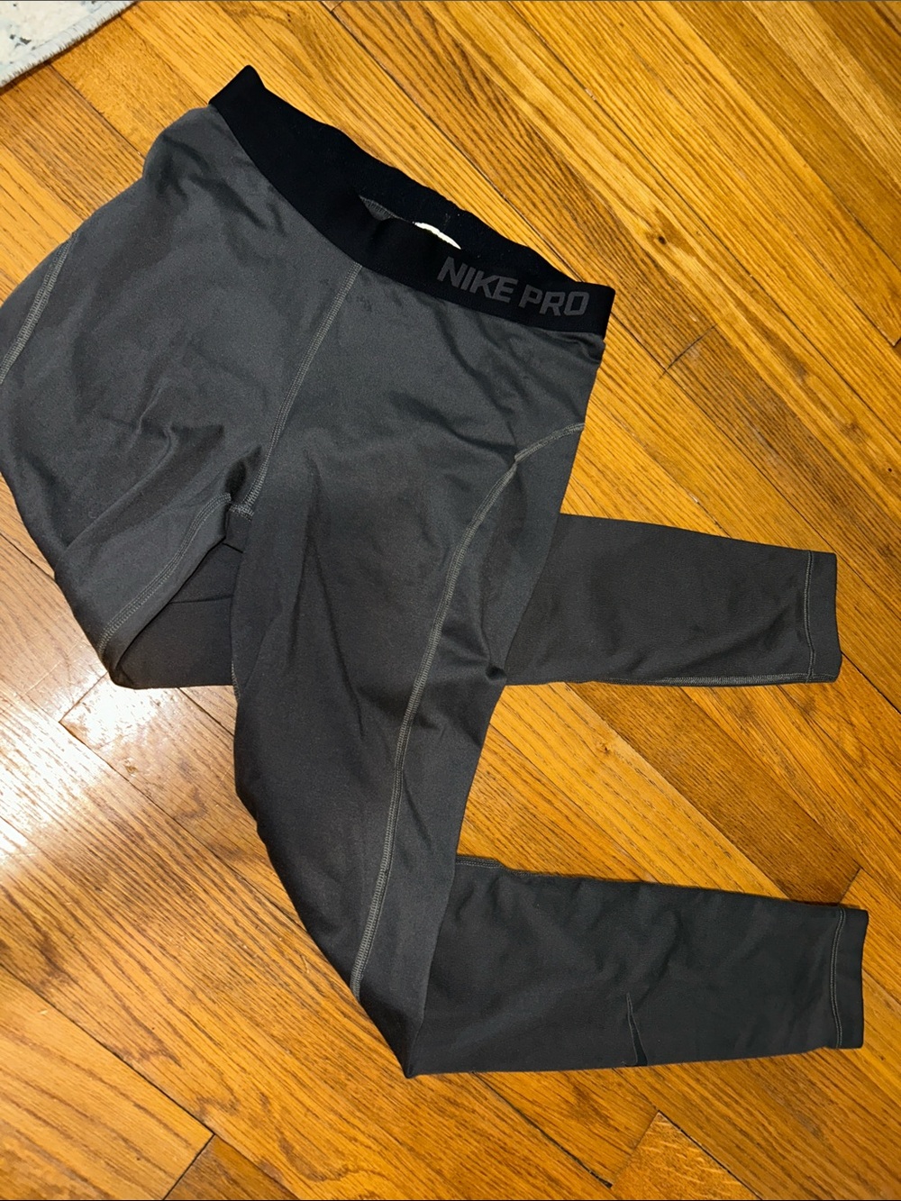 Nike Black and Gray Performance Leggings Small Women’s